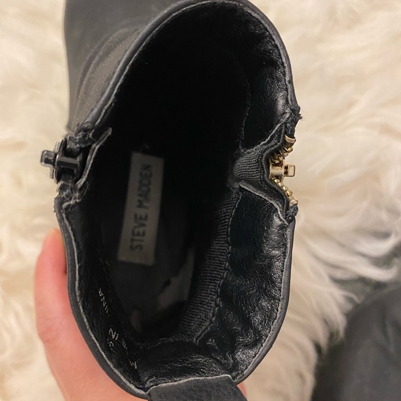 STEVE MADDEN Wantagh Booties, Size 6.5, Black Genuine Leather - Picture 11 of 13